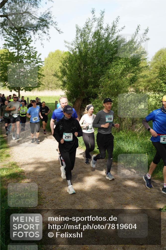 04.05.2025 - 8. Wedeler Halbmarathon Felixshl http://msf.ph/oto/7819604 04.05.2025 10:02:26 Laufen 849, 629, 17, 605, 291, 149, 168, 21 meine-sportfotos.de