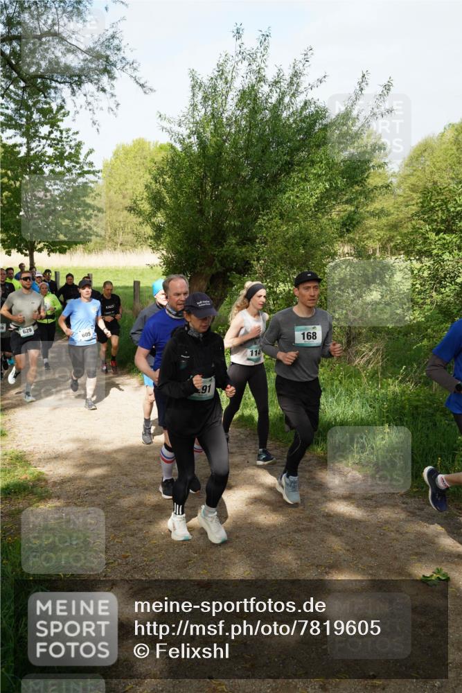 04.05.2025 - 8. Wedeler Halbmarathon Felixshl http://msf.ph/oto/7819605 04.05.2025 10:02:26 Laufen 6, 629, 605, 114, 168 meine-sportfotos.de