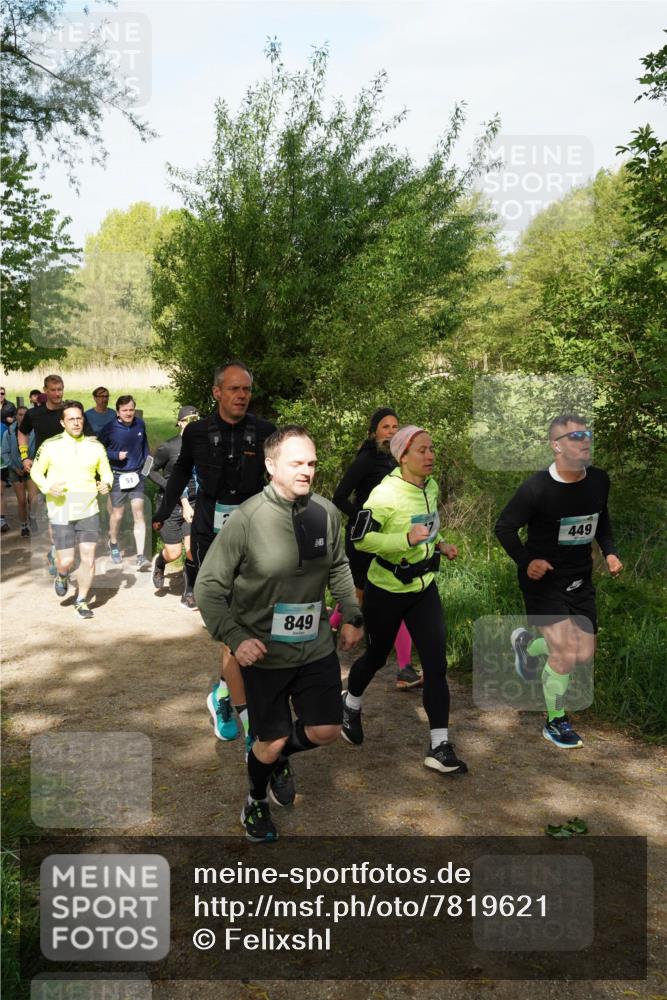 04.05.2025 - 8. Wedeler Halbmarathon Felixshl http://msf.ph/oto/7819621 04.05.2025 10:02:30 Laufen 51, 849, 449 meine-sportfotos.de