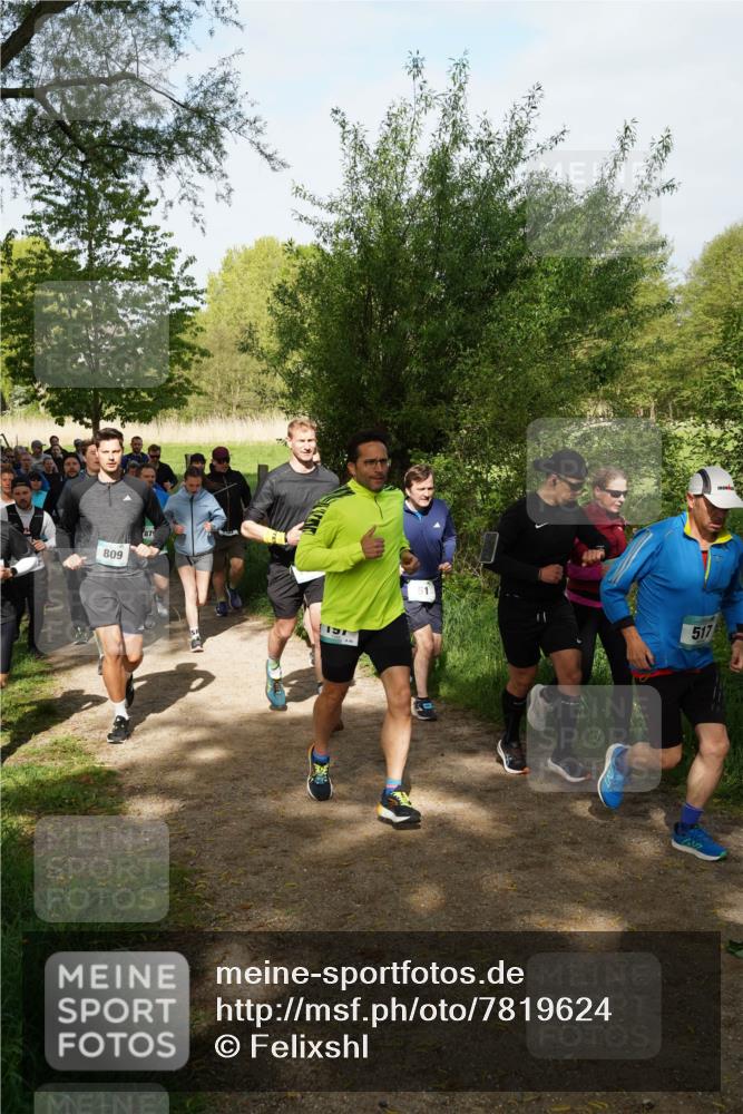 04.05.2025 - 8. Wedeler Halbmarathon Felixshl http://msf.ph/oto/7819624 04.05.2025 10:02:32 Laufen 809, 879, 157, 51, 517 meine-sportfotos.de
