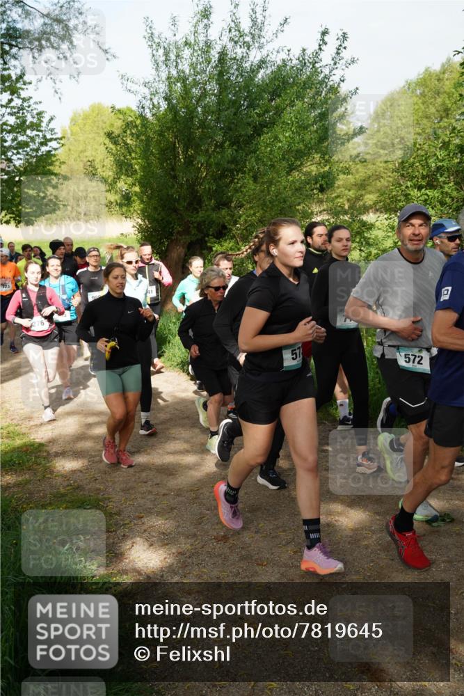 04.05.2025 - 8. Wedeler Halbmarathon Felixshl http://msf.ph/oto/7819645 04.05.2025 10:02:39 Laufen 57, 572 meine-sportfotos.de