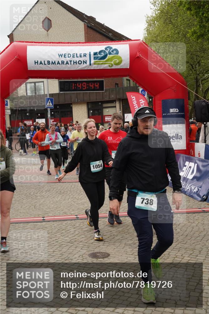 04.05.2025 - 8. Wedeler Halbmarathon Felixshl http://msf.ph/oto/7819726 04.05.2025 11:49:42 Ziel 66, 283, 293, 738, 960, 1010, 1011, 1054, 1055 meine-sportfotos.de