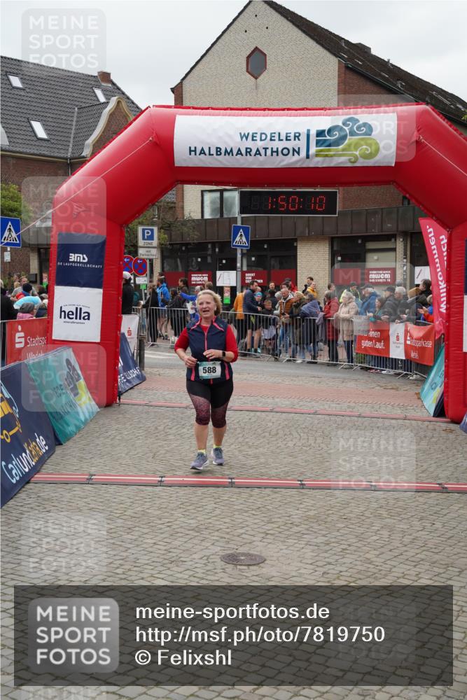04.05.2025 - 8. Wedeler Halbmarathon Felixshl http://msf.ph/oto/7819750 04.05.2025 11:50:07 Ziel 588 meine-sportfotos.de