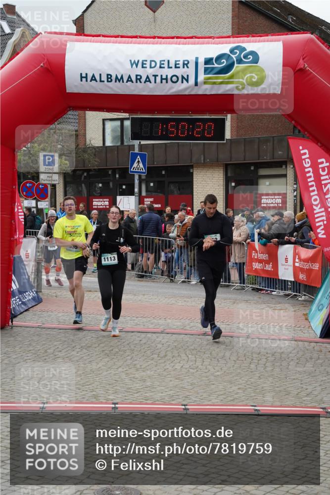 04.05.2025 - 8. Wedeler Halbmarathon Felixshl http://msf.ph/oto/7819759 04.05.2025 11:50:18 Ziel 376, 552, 935, 1113 meine-sportfotos.de