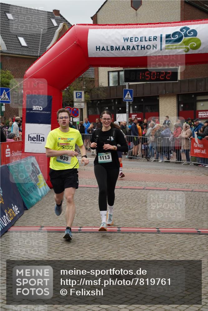 04.05.2025 - 8. Wedeler Halbmarathon Felixshl http://msf.ph/oto/7819761 04.05.2025 11:50:19 Ziel 376, 552, 935, 1113 meine-sportfotos.de