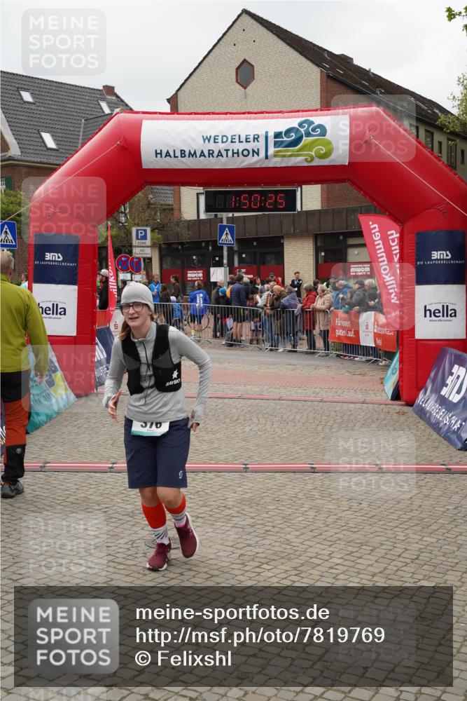 04.05.2025 - 8. Wedeler Halbmarathon Felixshl http://msf.ph/oto/7819769 04.05.2025 11:50:23 Ziel 376, 552, 935, 1113 meine-sportfotos.de