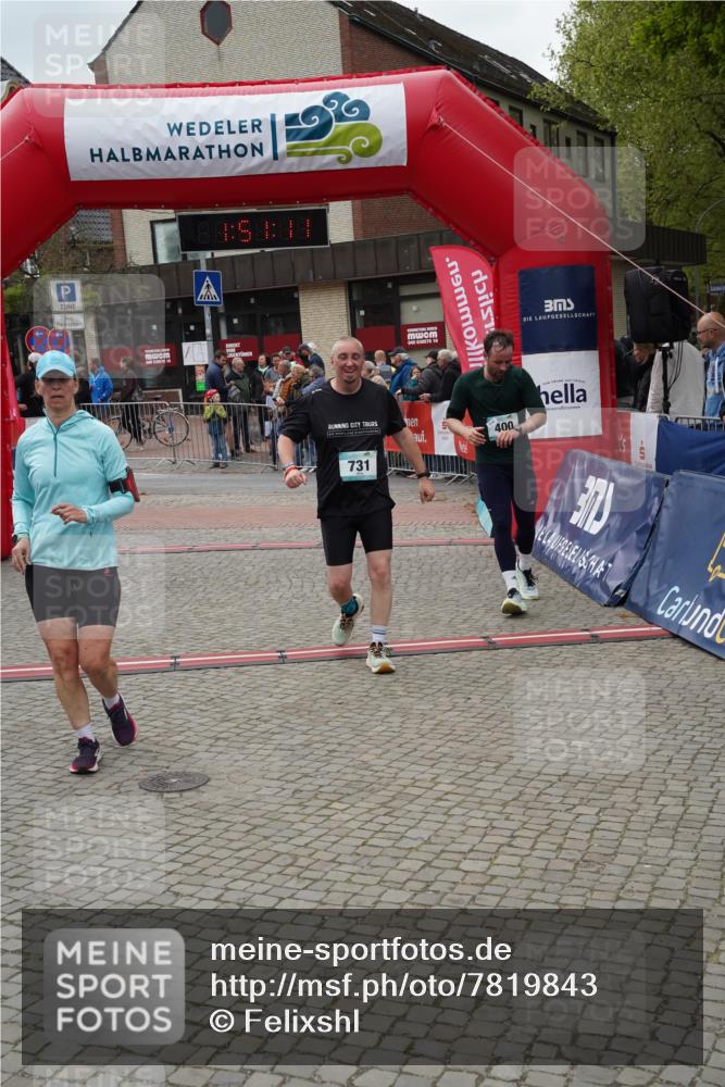 04.05.2025 - 8. Wedeler Halbmarathon Felixshl http://msf.ph/oto/7819843 04.05.2025 11:51:09 Ziel 400, 528, 731 meine-sportfotos.de