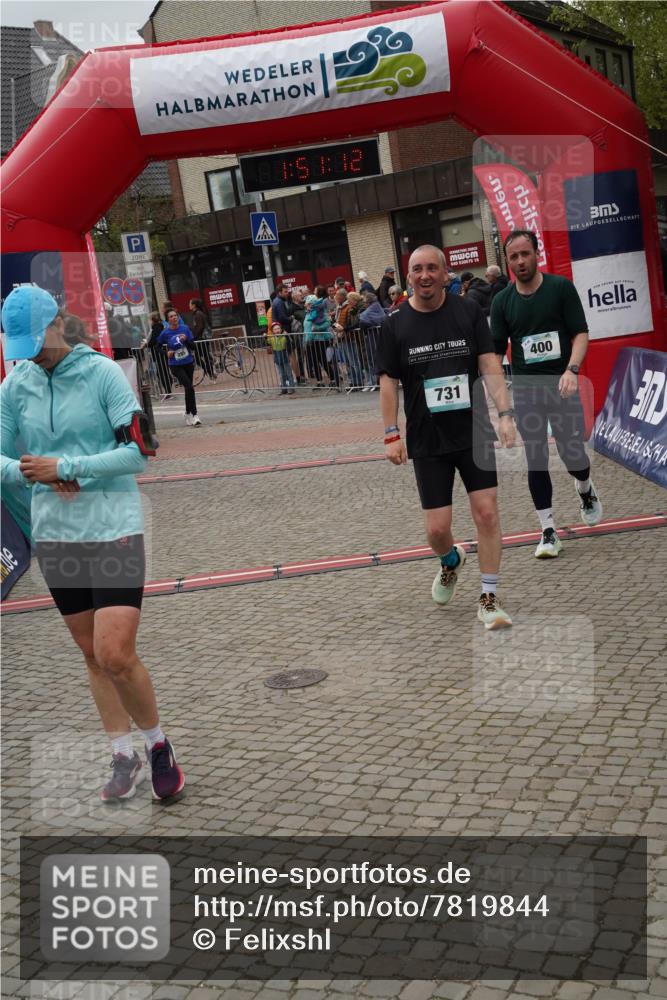 04.05.2025 - 8. Wedeler Halbmarathon Felixshl http://msf.ph/oto/7819844 04.05.2025 11:51:10 Ziel 295, 400, 528, 731 meine-sportfotos.de