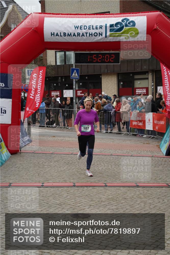 04.05.2025 - 8. Wedeler Halbmarathon Felixshl http://msf.ph/oto/7819897 04.05.2025 11:52:00 Ziel 107 meine-sportfotos.de