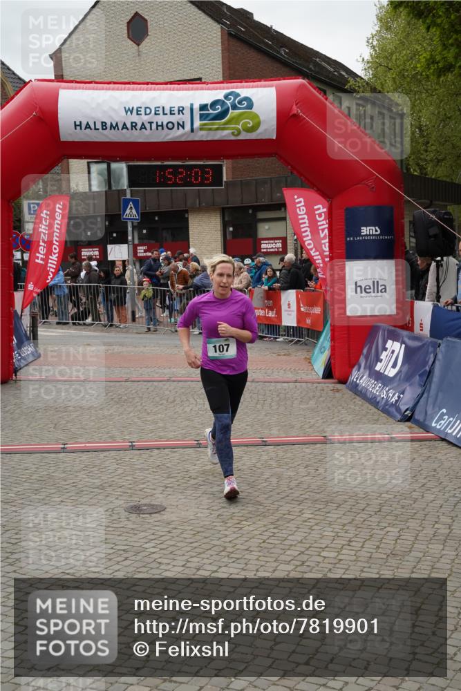 04.05.2025 - 8. Wedeler Halbmarathon Felixshl http://msf.ph/oto/7819901 04.05.2025 11:52:01 Ziel 107 meine-sportfotos.de