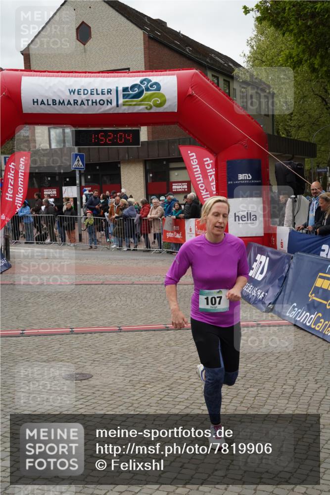 04.05.2025 - 8. Wedeler Halbmarathon Felixshl http://msf.ph/oto/7819906 04.05.2025 11:52:02 Ziel 107 meine-sportfotos.de