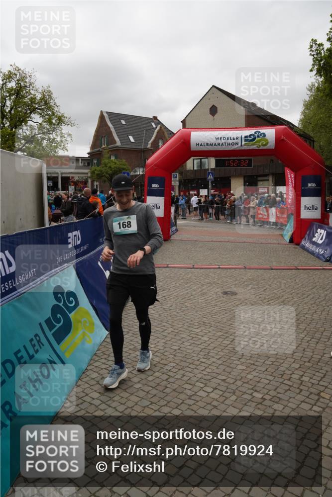04.05.2025 - 8. Wedeler Halbmarathon Felixshl http://msf.ph/oto/7819924 04.05.2025 11:52:30 Ziel 123, 168, 852, 1166 meine-sportfotos.de