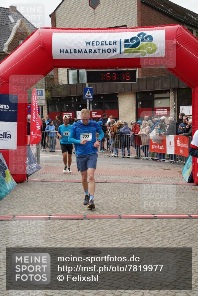 04.05.2025 - 8. Wedeler Halbmarathon Felixshl http://msf.ph/oto/7819977 04.05.2025 11:53:14 Ziel 50, 462, 722 meine-sportfotos.de