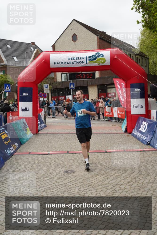 04.05.2025 - 8. Wedeler Halbmarathon Felixshl http://msf.ph/oto/7820023 04.05.2025 11:53:50 Ziel 585 meine-sportfotos.de