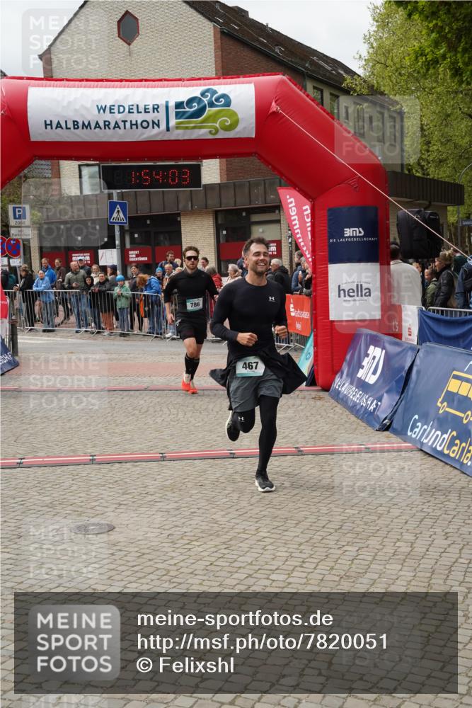 04.05.2025 - 8. Wedeler Halbmarathon Felixshl http://msf.ph/oto/7820051 04.05.2025 11:54:01 Ziel 467, 786, 925 meine-sportfotos.de