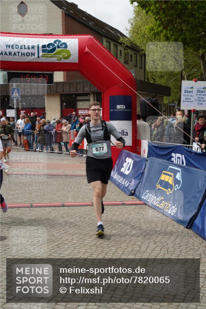 04.05.2025 - 8. Wedeler Halbmarathon Felixshl http://msf.ph/oto/7820065 04.05.2025 11:54:21 Ziel 360, 577, 1013 meine-sportfotos.de