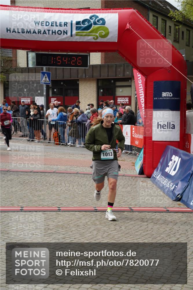 04.05.2025 - 8. Wedeler Halbmarathon Felixshl http://msf.ph/oto/7820077 04.05.2025 11:54:24 Ziel 317, 360, 577, 1013 meine-sportfotos.de