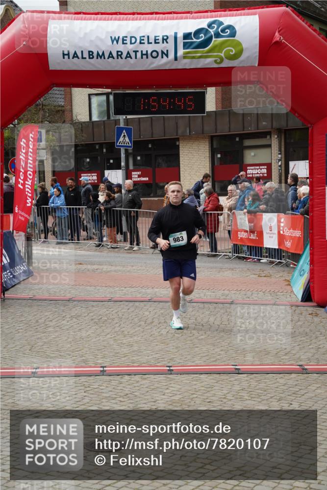 04.05.2025 - 8. Wedeler Halbmarathon Felixshl http://msf.ph/oto/7820107 04.05.2025 11:54:43 Ziel 559 meine-sportfotos.de
