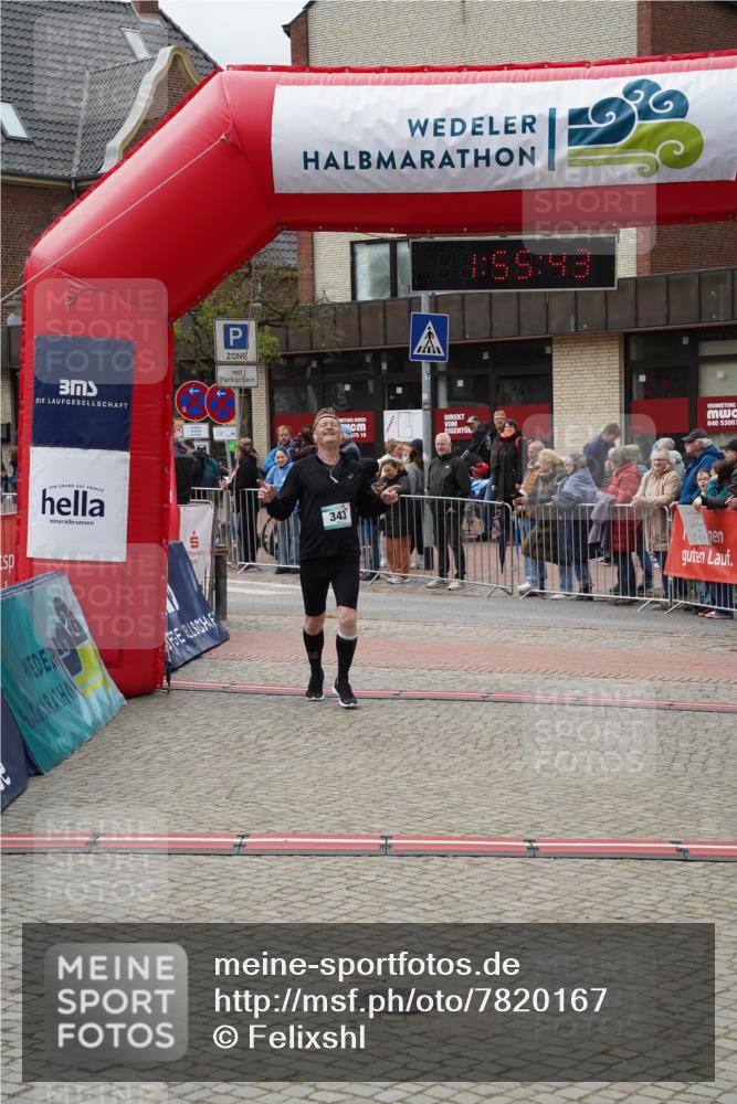 04.05.2025 - 8. Wedeler Halbmarathon Felixshl http://msf.ph/oto/7820167 04.05.2025 11:55:41 Ziel 343 meine-sportfotos.de