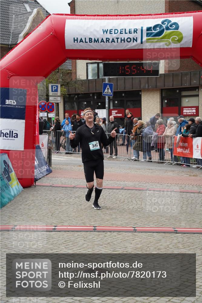 04.05.2025 - 8. Wedeler Halbmarathon Felixshl http://msf.ph/oto/7820173 04.05.2025 11:55:42 Ziel 343 meine-sportfotos.de