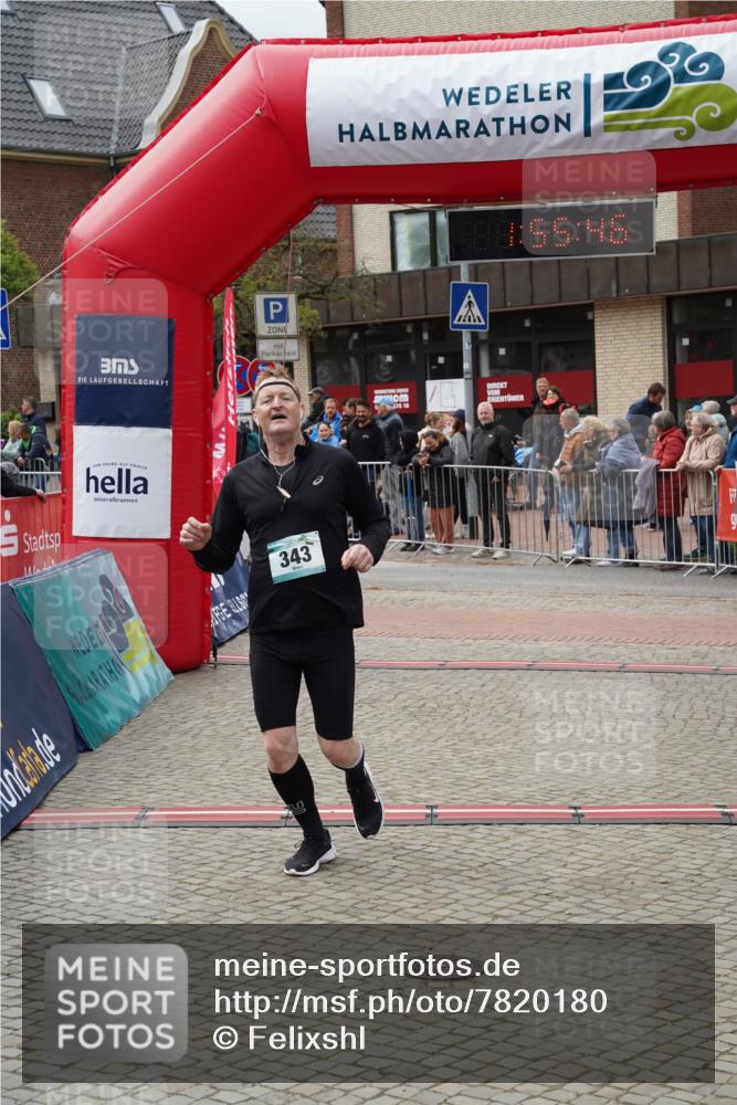 04.05.2025 - 8. Wedeler Halbmarathon Felixshl http://msf.ph/oto/7820180 04.05.2025 11:55:43 Ziel 343 meine-sportfotos.de