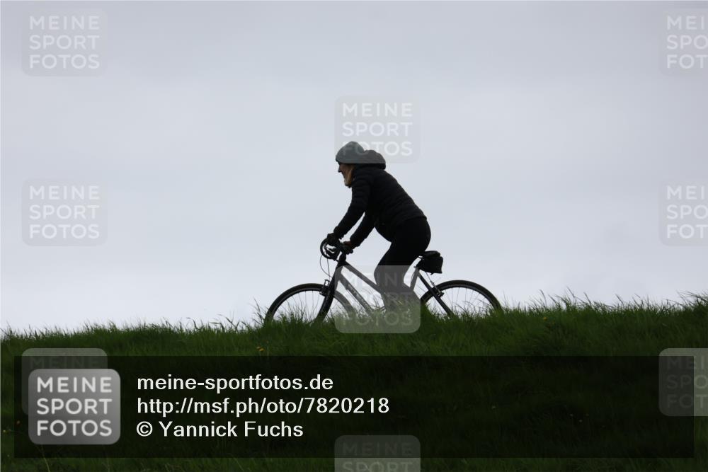 04.05.2025 - 8. Wedeler Halbmarathon Yannick Fuchs http://msf.ph/oto/7820218 04.05.2025 10:48:17 Laufen  meine-sportfotos.de
