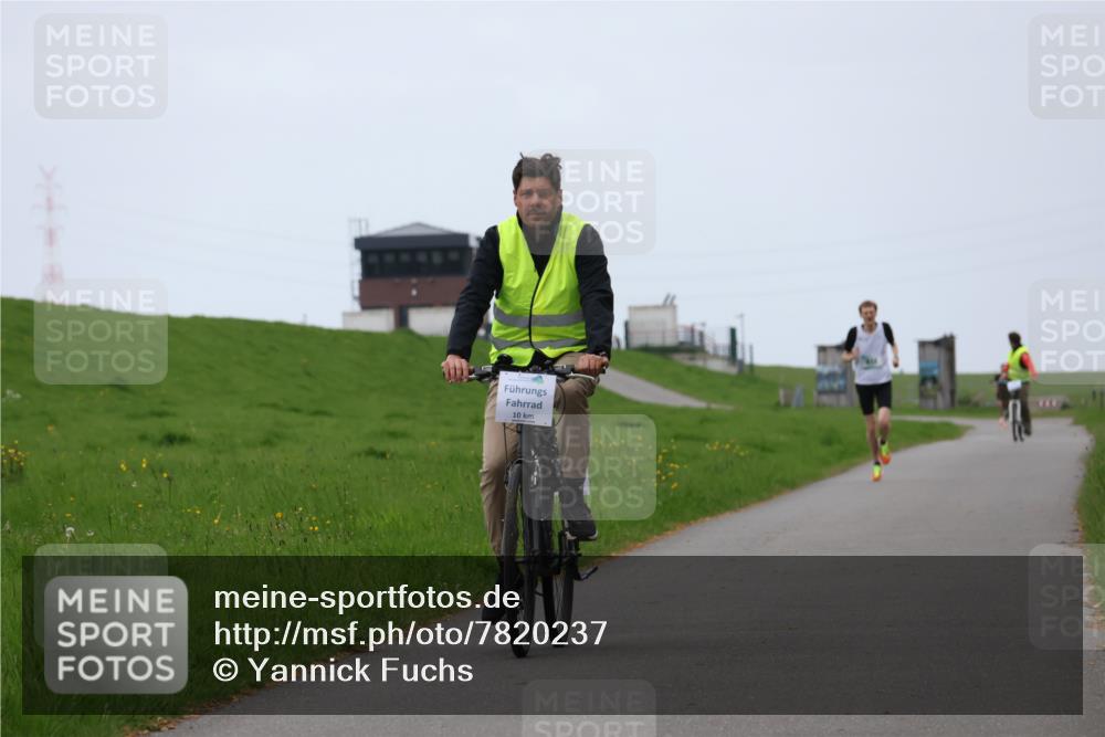 04.05.2025 - 8. Wedeler Halbmarathon Yannick Fuchs http://msf.ph/oto/7820237 04.05.2025 11:07:39 Laufen 10 meine-sportfotos.de