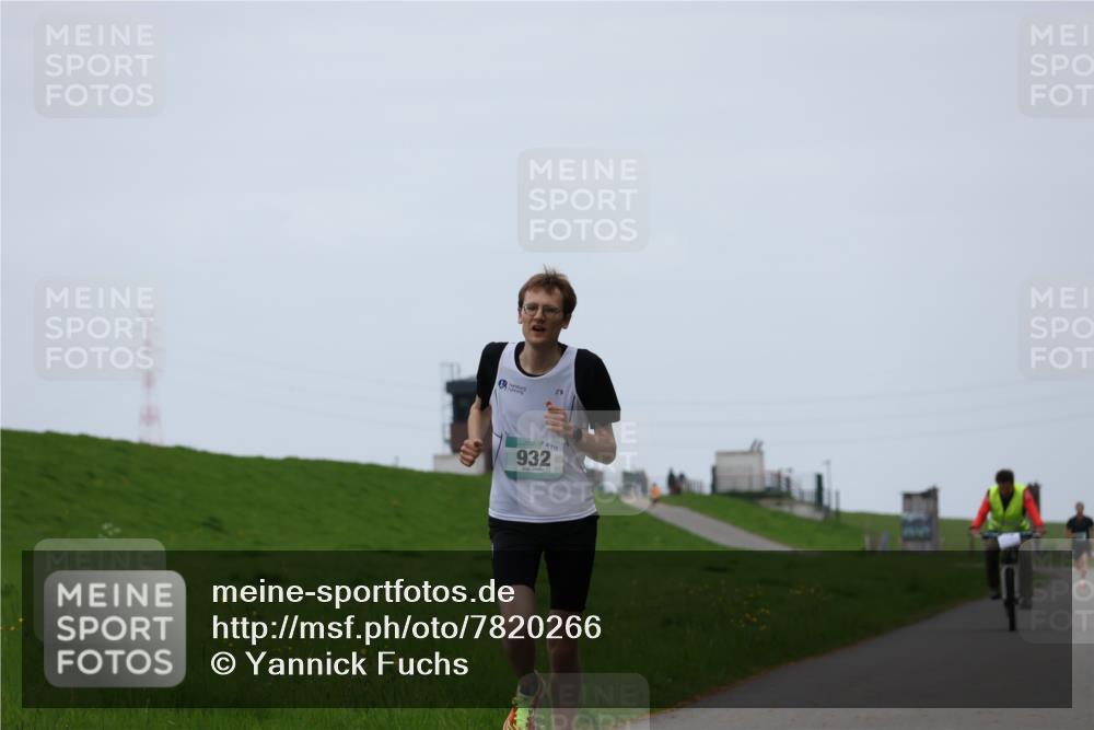 04.05.2025 - 8. Wedeler Halbmarathon Yannick Fuchs http://msf.ph/oto/7820266 04.05.2025 11:07:49 Laufen 115, 932 meine-sportfotos.de