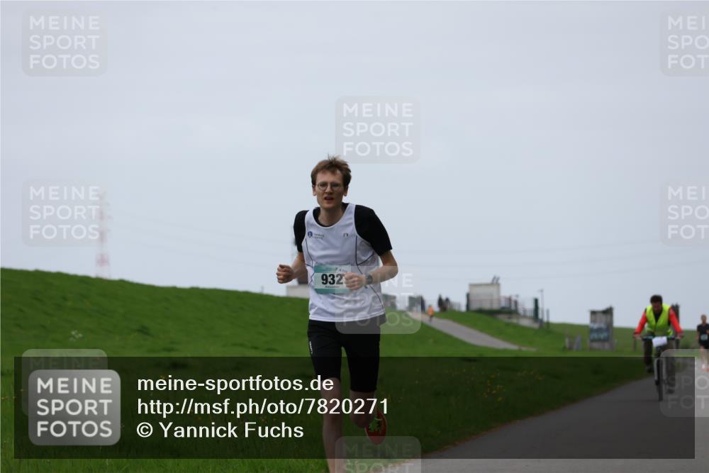 04.05.2025 - 8. Wedeler Halbmarathon Yannick Fuchs http://msf.ph/oto/7820271 04.05.2025 11:07:49 Laufen 115, 932 meine-sportfotos.de
