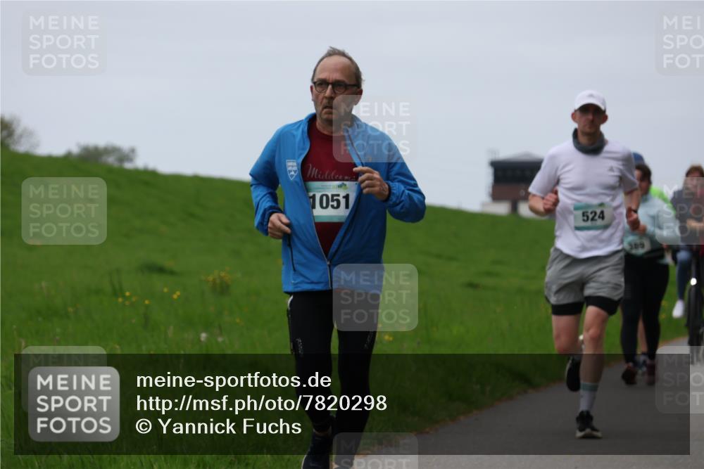 04.05.2025 - 8. Wedeler Halbmarathon Yannick Fuchs http://msf.ph/oto/7820298 04.05.2025 11:27:29 Laufen  meine-sportfotos.de