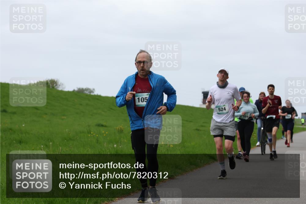 04.05.2025 - 8. Wedeler Halbmarathon Yannick Fuchs http://msf.ph/oto/7820312 04.05.2025 11:27:29 Laufen  meine-sportfotos.de