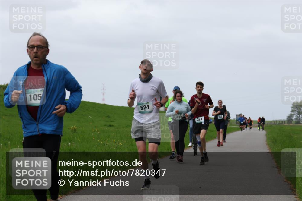04.05.2025 - 8. Wedeler Halbmarathon Yannick Fuchs http://msf.ph/oto/7820347 04.05.2025 11:27:30 Laufen  meine-sportfotos.de