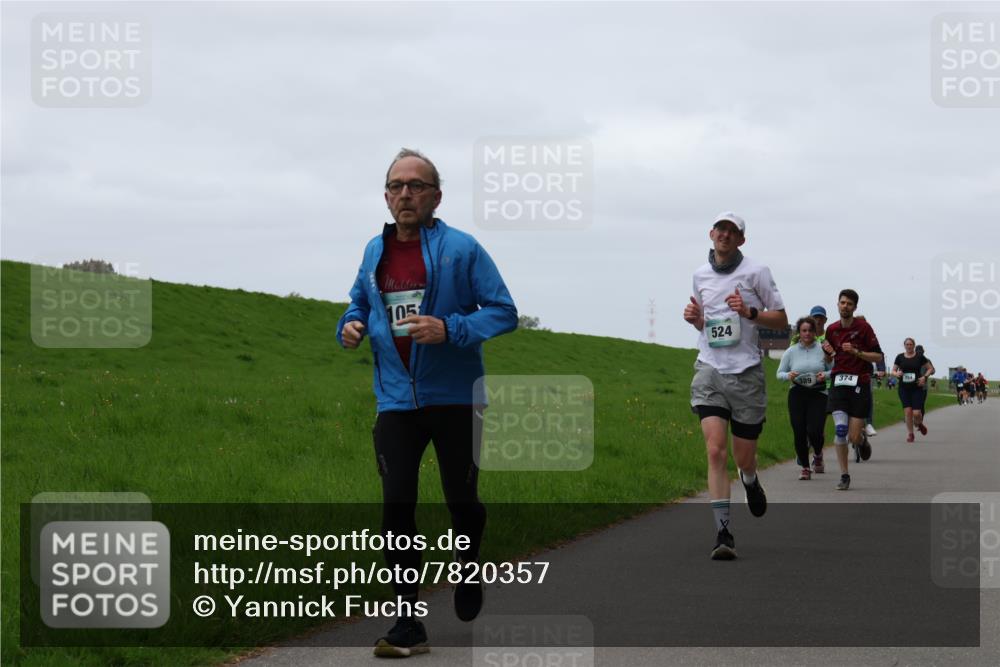 04.05.2025 - 8. Wedeler Halbmarathon Yannick Fuchs http://msf.ph/oto/7820357 04.05.2025 11:27:31 Laufen  meine-sportfotos.de