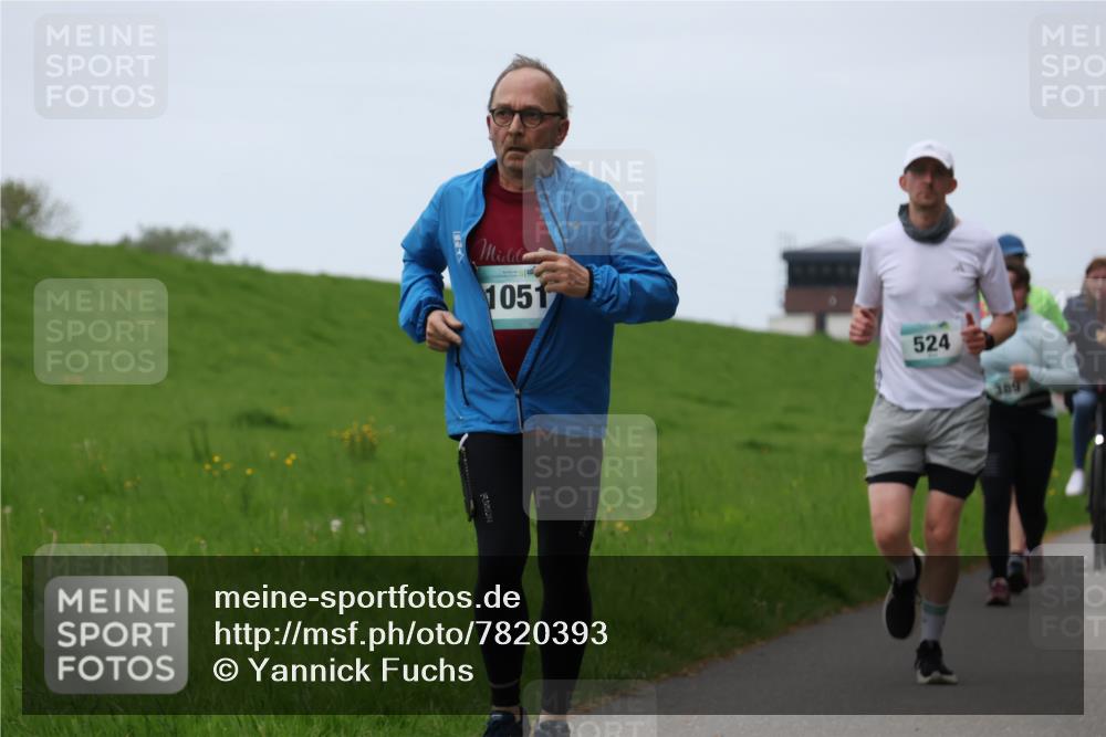 04.05.2025 - 8. Wedeler Halbmarathon Yannick Fuchs http://msf.ph/oto/7820393 04.05.2025 11:27:29 Laufen 1051, 524, 369 meine-sportfotos.de