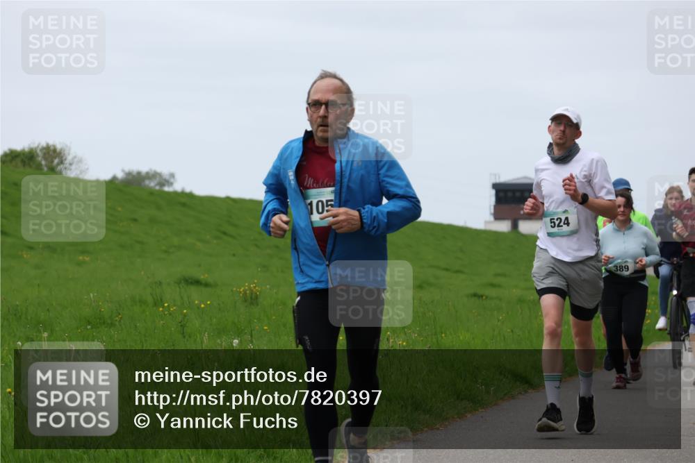 04.05.2025 - 8. Wedeler Halbmarathon Yannick Fuchs http://msf.ph/oto/7820397 04.05.2025 11:27:29 Laufen 105, 524, 389 meine-sportfotos.de