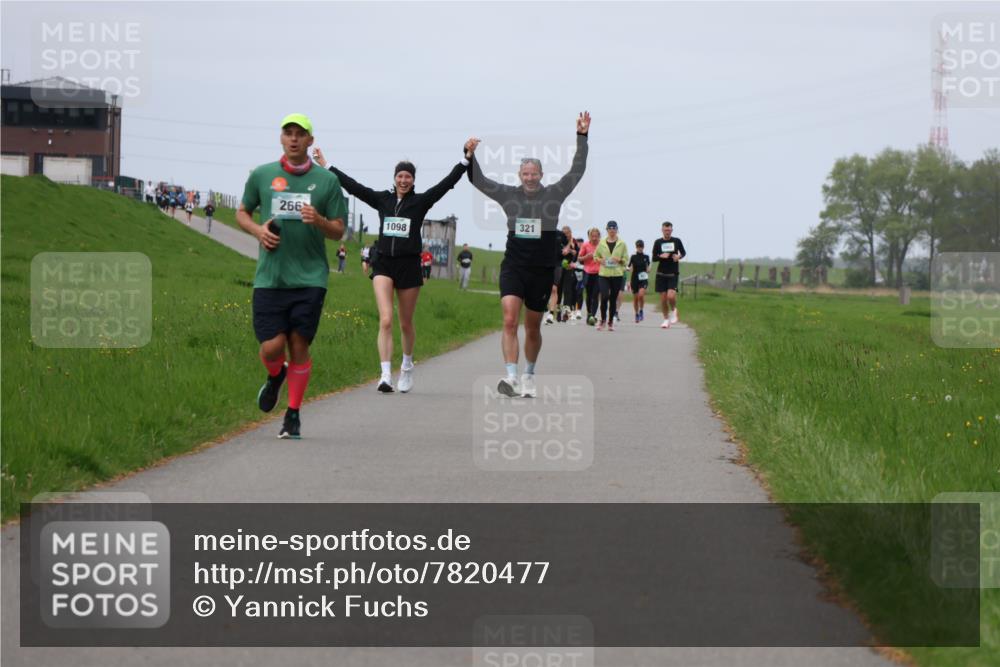 04.05.2025 - 8. Wedeler Halbmarathon Yannick Fuchs http://msf.ph/oto/7820477 04.05.2025 11:50:50 Laufen 266, 14, 610 meine-sportfotos.de