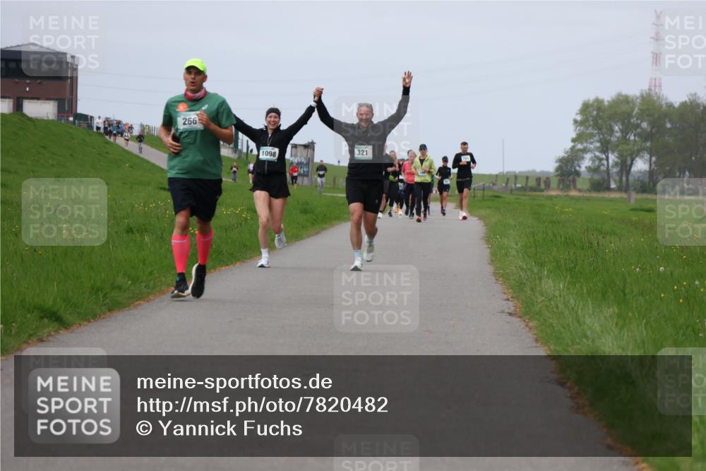 04.05.2025 - 8. Wedeler Halbmarathon Yannick Fuchs http://msf.ph/oto/7820482 04.05.2025 11:50:51 Laufen 266, 1098, 321 meine-sportfotos.de