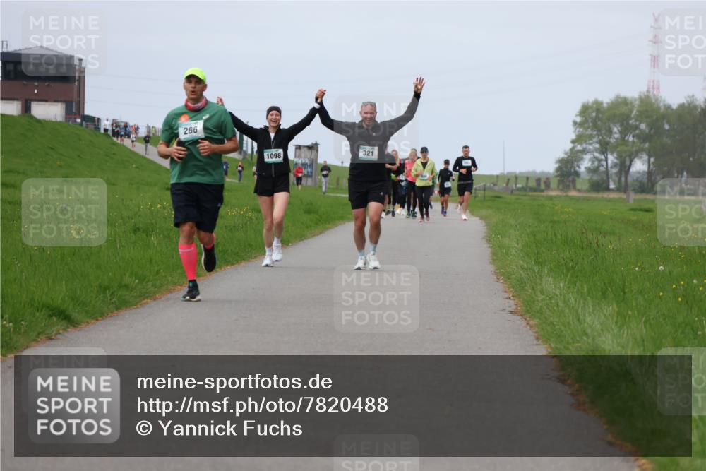 04.05.2025 - 8. Wedeler Halbmarathon Yannick Fuchs http://msf.ph/oto/7820488 04.05.2025 11:50:51 Laufen 266, 1098, 321 meine-sportfotos.de
