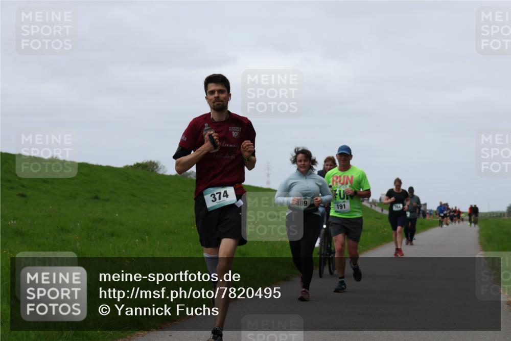 04.05.2025 - 8. Wedeler Halbmarathon Yannick Fuchs http://msf.ph/oto/7820495 04.05.2025 11:27:34 Laufen 19, 374, 389, 191, 754 meine-sportfotos.de