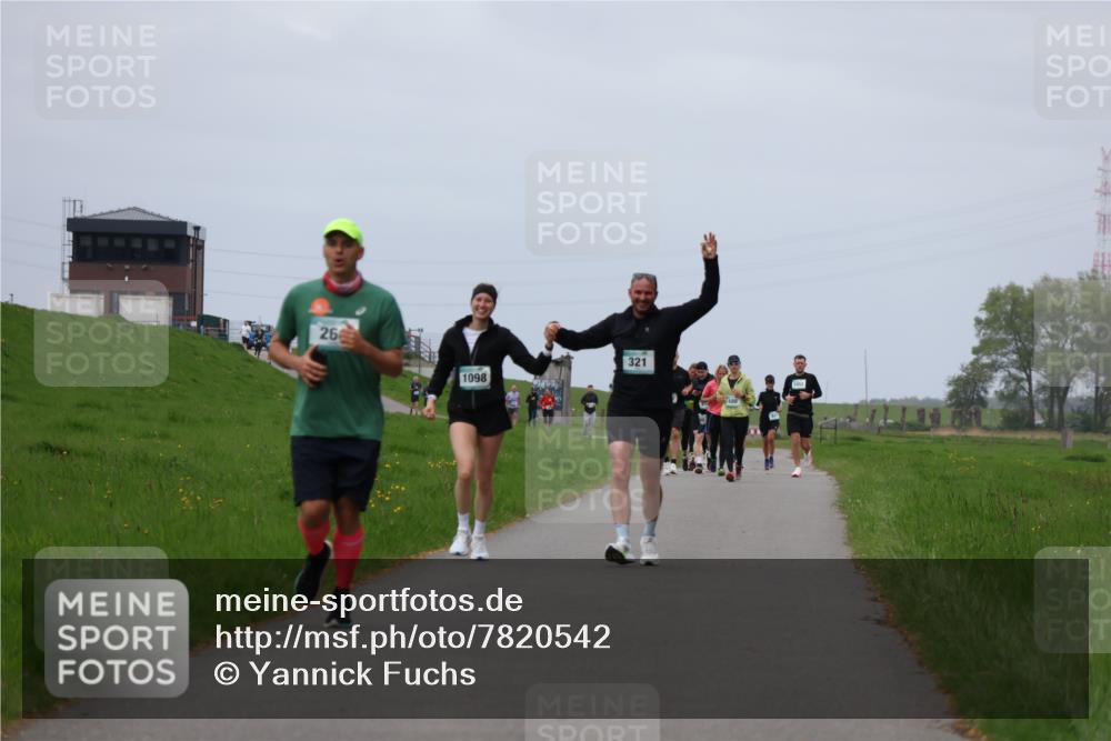 04.05.2025 - 8. Wedeler Halbmarathon Yannick Fuchs http://msf.ph/oto/7820542 04.05.2025 11:50:52 Laufen 26, 1098, 321 meine-sportfotos.de