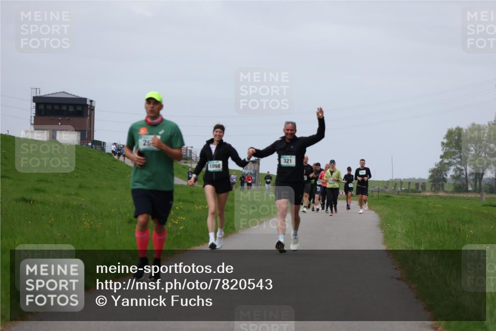04.05.2025 - 8. Wedeler Halbmarathon Yannick Fuchs http://msf.ph/oto/7820543 04.05.2025 11:50:52 Laufen 26, 1098, 321 meine-sportfotos.de