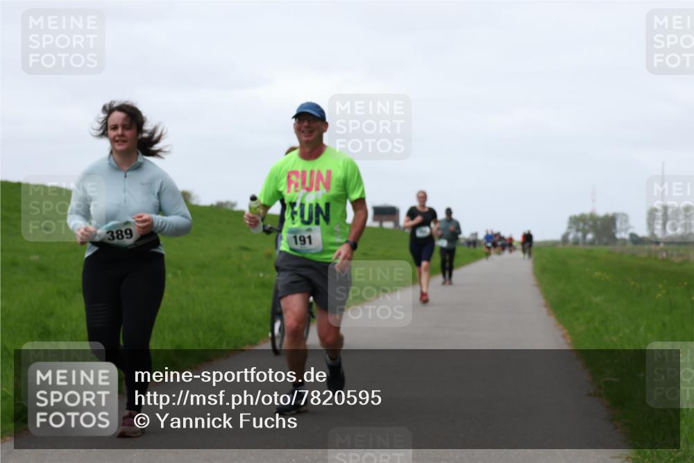 04.05.2025 - 8. Wedeler Halbmarathon Yannick Fuchs http://msf.ph/oto/7820595 04.05.2025 11:27:37 Laufen 389, 191 meine-sportfotos.de