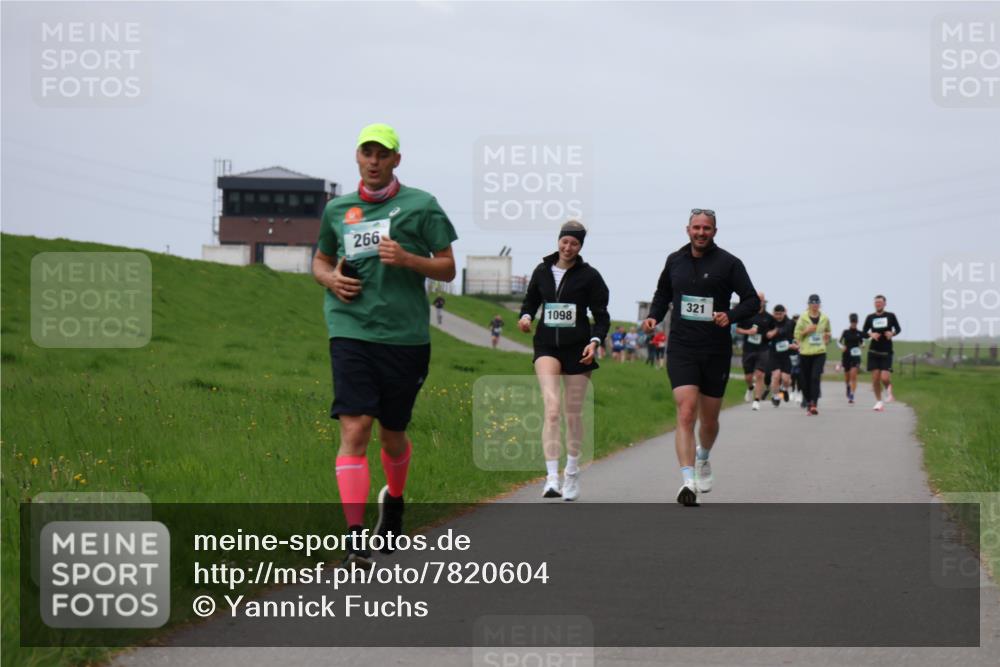 04.05.2025 - 8. Wedeler Halbmarathon Yannick Fuchs http://msf.ph/oto/7820604 04.05.2025 11:50:53 Laufen 266, 1098, 321 meine-sportfotos.de