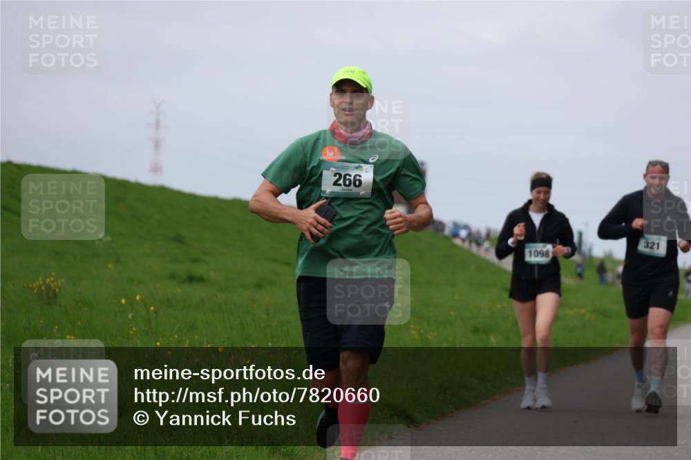 04.05.2025 - 8. Wedeler Halbmarathon Yannick Fuchs http://msf.ph/oto/7820660 04.05.2025 11:50:56 Laufen 266, 1098, 321 meine-sportfotos.de