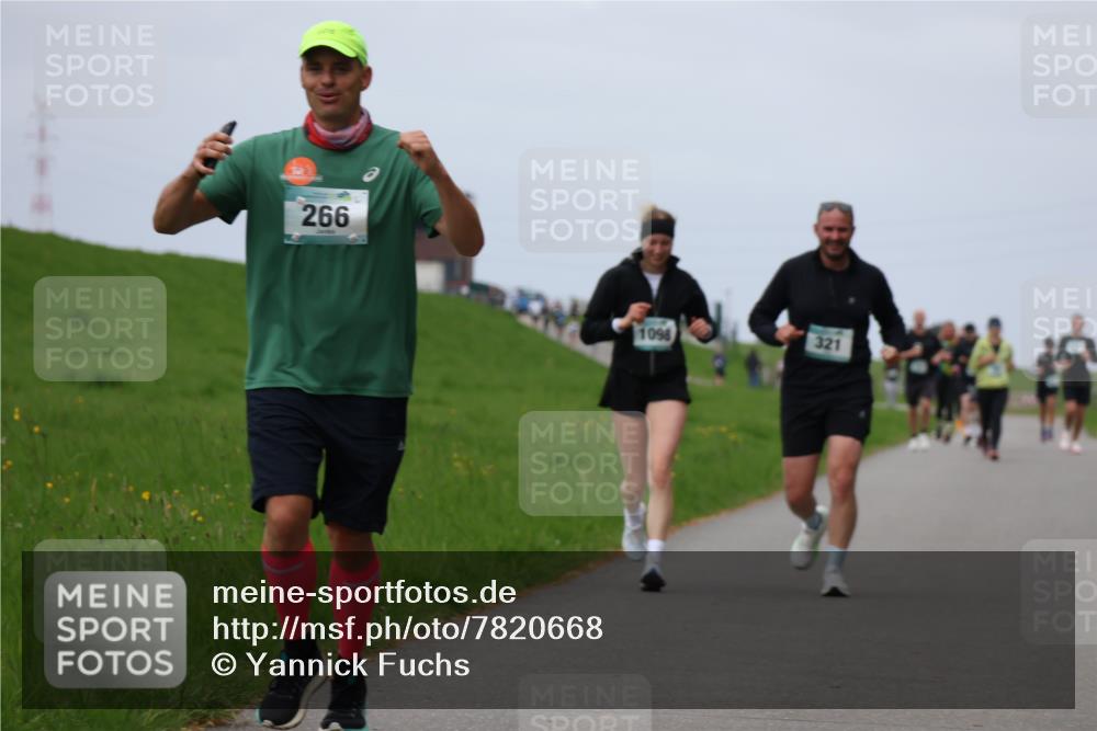 04.05.2025 - 8. Wedeler Halbmarathon Yannick Fuchs http://msf.ph/oto/7820668 04.05.2025 11:50:56 Laufen 266, 1098, 321 meine-sportfotos.de