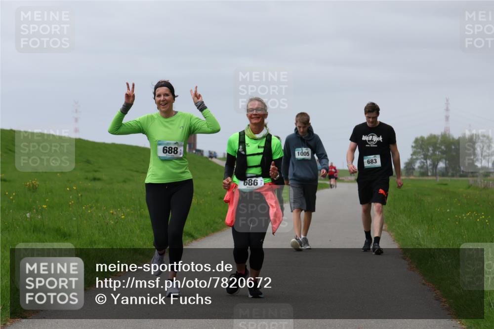 04.05.2025 - 8. Wedeler Halbmarathon Yannick Fuchs http://msf.ph/oto/7820672 04.05.2025 12:04:56 Laufen 688, 1005, 683, 686 meine-sportfotos.de