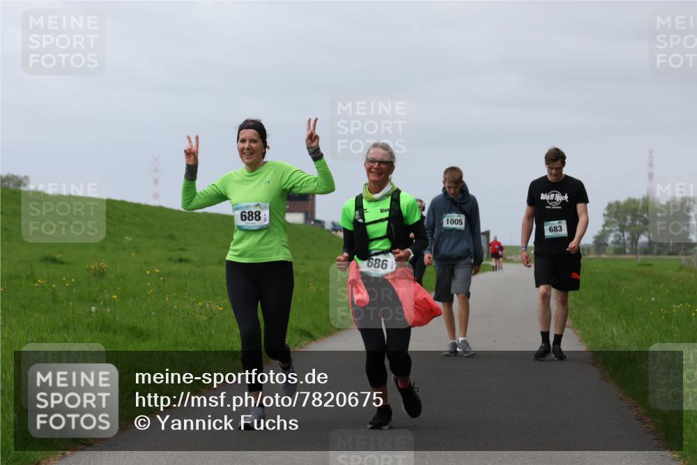 04.05.2025 - 8. Wedeler Halbmarathon Yannick Fuchs http://msf.ph/oto/7820675 04.05.2025 12:04:57 Laufen 688, 686, 1005, 683 meine-sportfotos.de