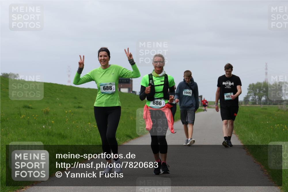 04.05.2025 - 8. Wedeler Halbmarathon Yannick Fuchs http://msf.ph/oto/7820683 04.05.2025 12:04:57 Laufen 688, 686, 1005, 683 meine-sportfotos.de