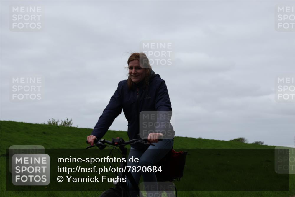 04.05.2025 - 8. Wedeler Halbmarathon Yannick Fuchs http://msf.ph/oto/7820684 04.05.2025 11:27:40 Laufen  meine-sportfotos.de