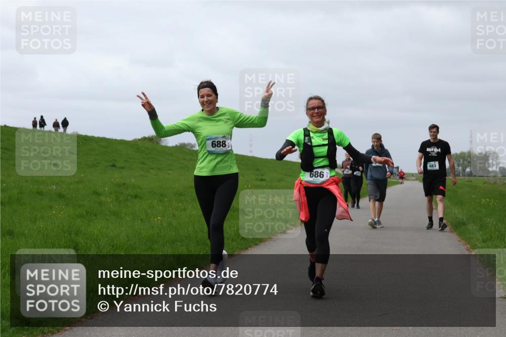 04.05.2025 - 8. Wedeler Halbmarathon Yannick Fuchs http://msf.ph/oto/7820774 04.05.2025 12:04:58 Laufen 688, 686, 683 meine-sportfotos.de